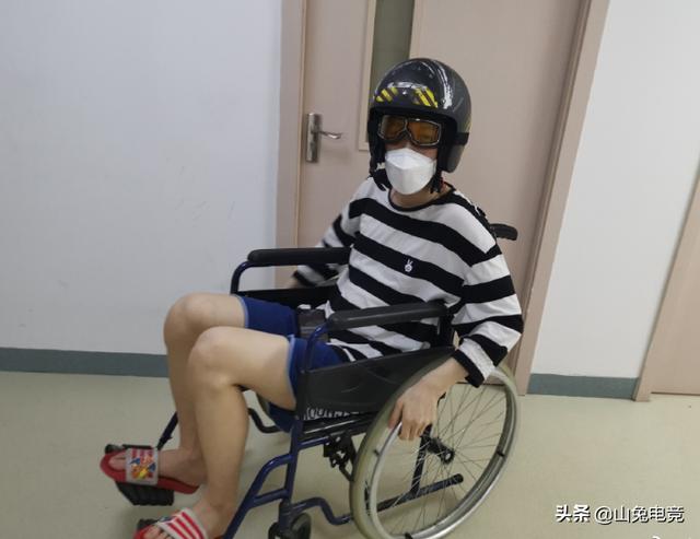 绝地求生：4AM幻神归来！小龙外出历练，回归后成功拿下击杀王