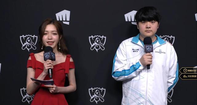 LOL全明星落幕，T1粉丝爆破官博提一要求，T1哭了真做不到