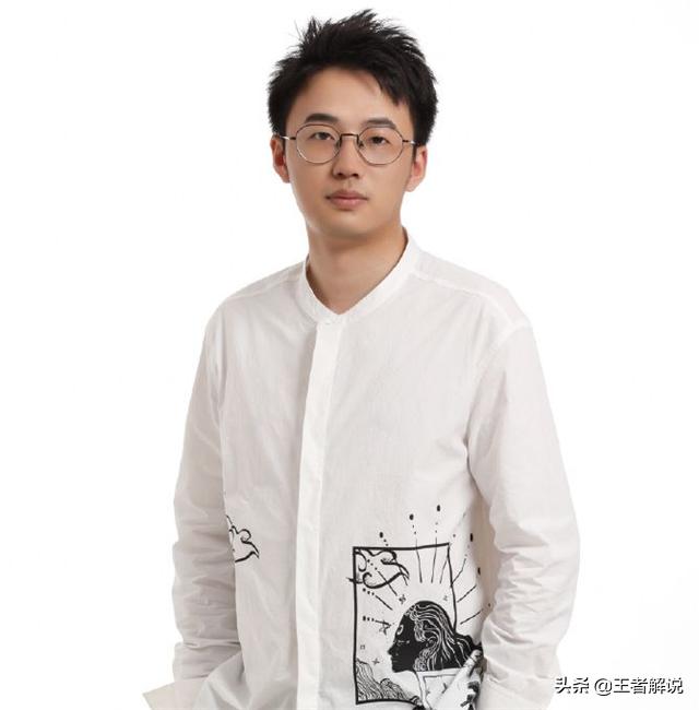王者LOL争端再起？s1上王者的KPL教练，被国服滑板鞋盯上