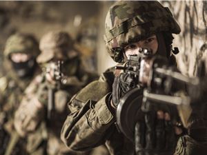3000万玩家挤爆服务器，《使命召唤：战区》成了最意外的爆款