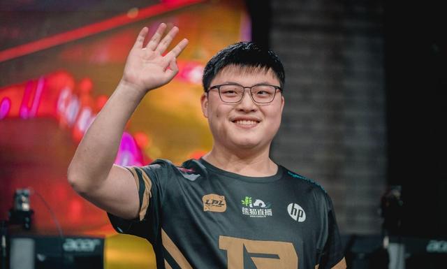 外媒评LOL史上最伟大的三位选手！Uzi在列，近七成网友赞同