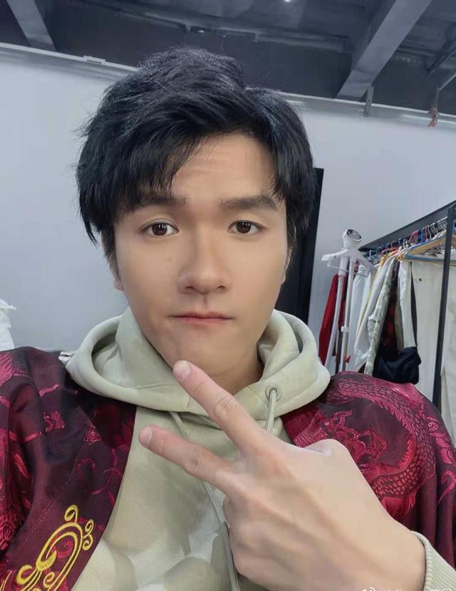 LOL手游热度下滑？若风说不用着急，正赛的比赛还没开始呢