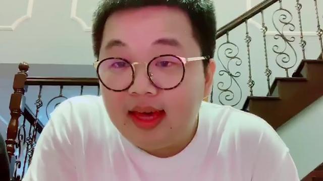 绝地求生：蓝战非单枪匹马夺桥突破，中国队天谴圈绝境吃鸡