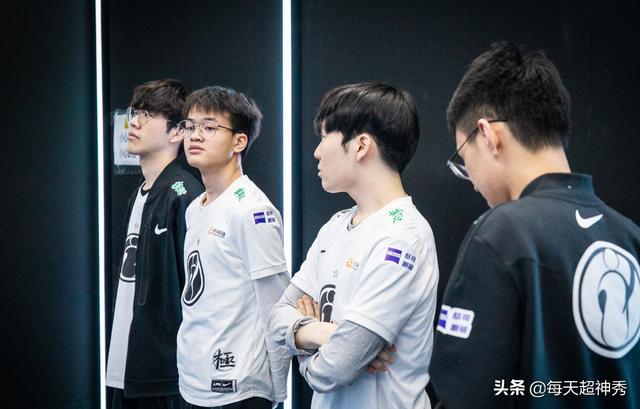 LOL韩服环境差，继Ning之后，前RNG核心ADC无奈发声