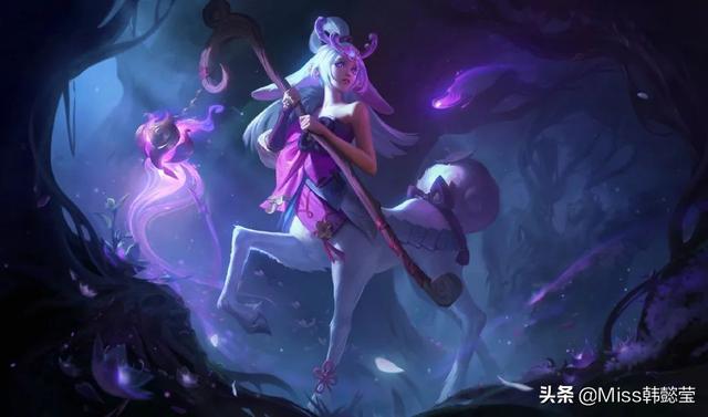 LOL：4个版本18款皮肤，粉色亚索，锤石露脸，提莫至臻