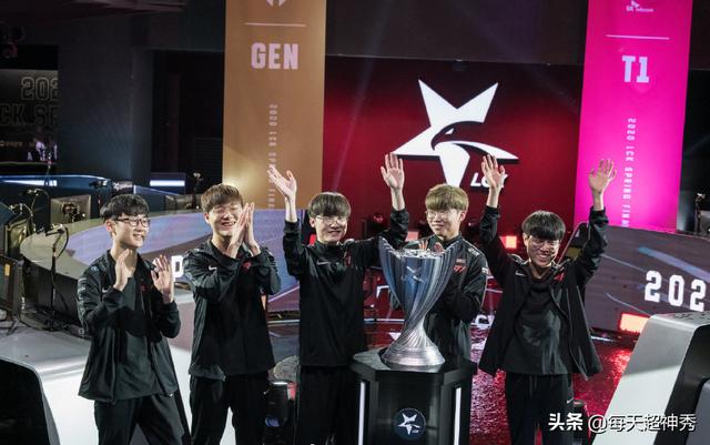 T1与DRX交锋，Faker得到重用？LOL韩服记录给出答案
