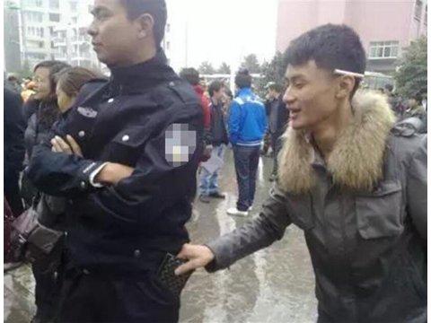 买下steam所有游戏多少钱？黑客发现致命漏洞，只需输一个零
