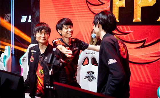 LOL：韩网热议FPX战胜EDG，感觉EDG稍微完善一下BP是可以赢的