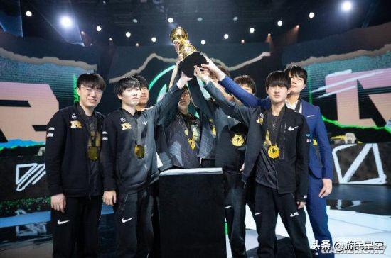 RNG喜提LOL世界冠军，大家却想感谢米哈游
