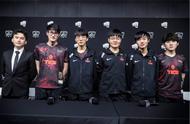 LOL-LPL：TES宣布白色月牙回归担任赛训总监，曾带队收获LPL冠军