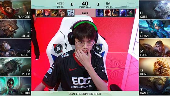 LOL-LPL：Viper克格莫凶悍走A输出爆表，EDG 2-0击败RA收获三连胜
