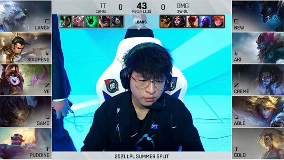 LOL-LPL：Able伊泽瑞尔龙坑战神完美收割，OMG 2-0战胜TT