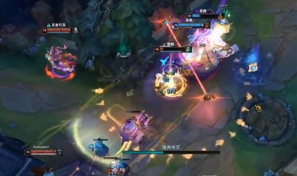 LOL终极魔典开放仅4天，3大“欢乐搭配”爆火，虫子R和猫咪成YYDS