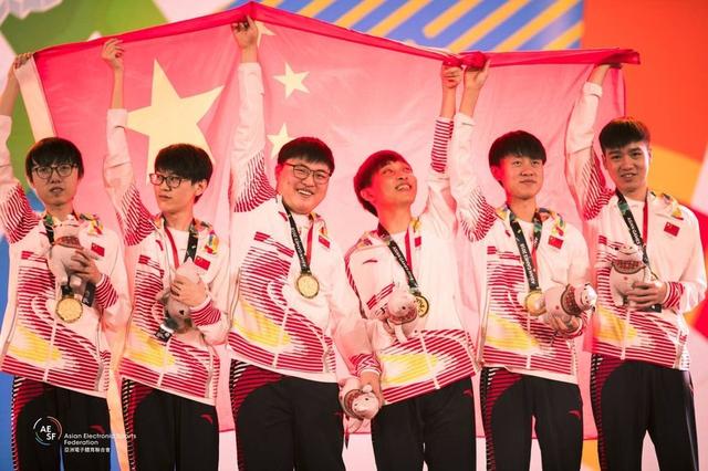 Uzi回忆S8一年六冠：别的赛事每年都有！亚运会仅此一次