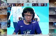 LOL：小草包发条基地前一打四砍下三杀，包大将军差点横刀立马