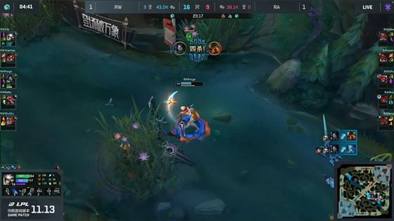 LOL-LPL：Forge阿卡丽秀翻团战豪取四杀，RW鏖战三局2-1战胜RA
