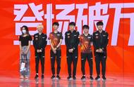 LPL赛后互动图鉴：RNG女粉丝太甜了！FPX粉丝文采达人