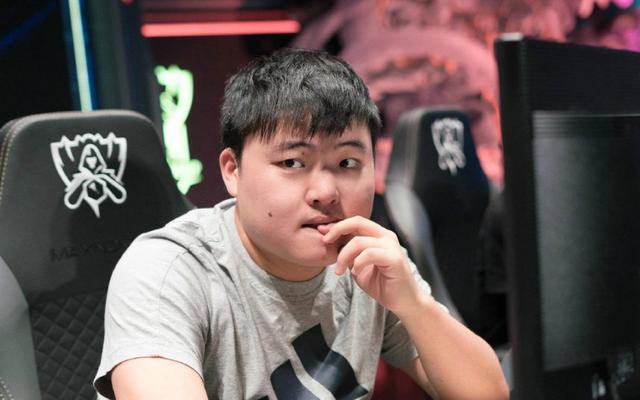 复出终究成为一场空谈？Uzi携手范丞丞成立LOL手游战队