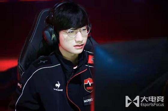 LOL：外媒发布全球LOL战队排行榜：FPX排名第一，RNG升至第三