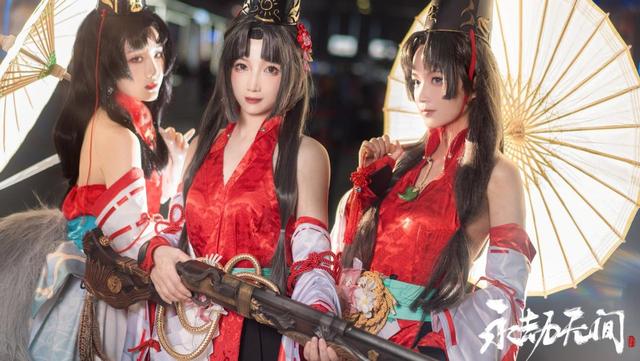 永劫无间COS首次亮相上海CJ，迦南好身材一览无余，胡桃又纯又欲