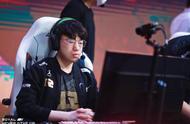 LOL-LPL：Xiaohu卢锡安主导比赛节奏，RNG 2-1力克WE跃居联赛第三