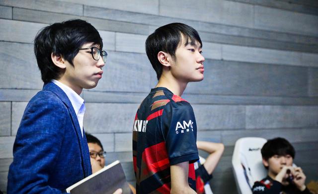 TES锁定季后赛名额，Knight刷新LOL单杀纪录，正式超越巅峰Marin