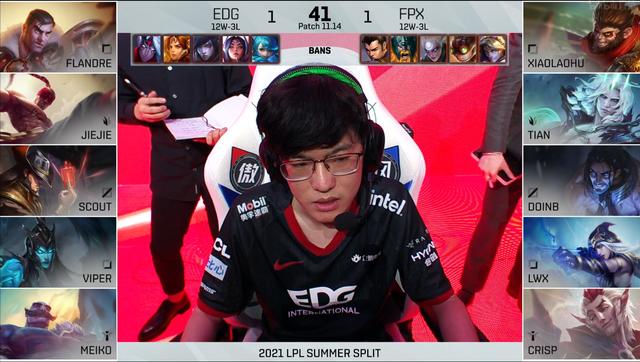 LOL-LPL：Doinb塞拉斯带队获胜，FPX 2-1击败EDG拿下常规赛第一