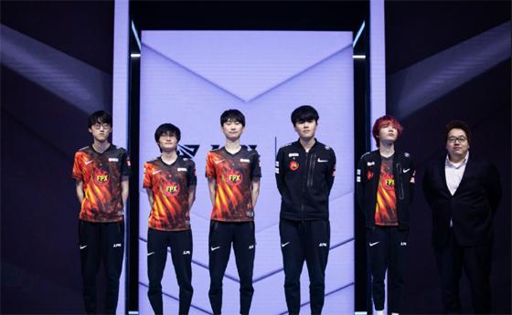 LOL：各赛区未中断的最长连胜纪录：FPX豪取八连胜领跑LPL